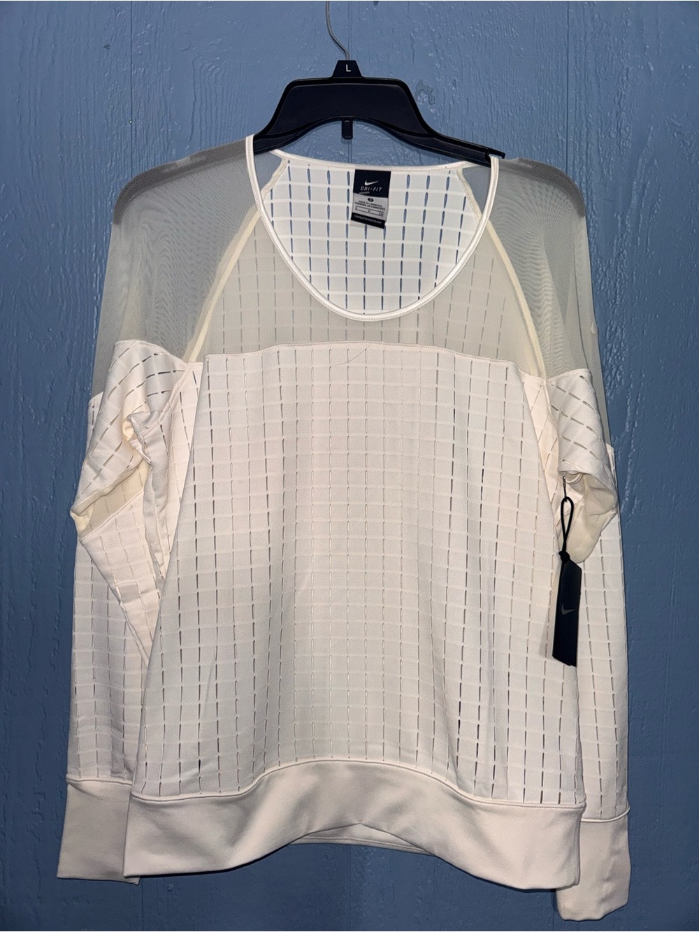 Nike Women’s White Mesh Pullover Top
